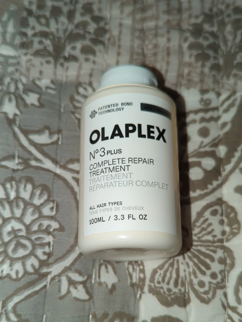 OLAPLEX No.3 Plus Complete Repair Treatment — White
